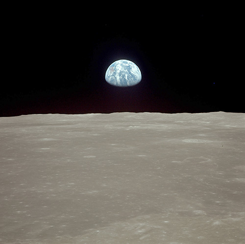 Earthrise Apollo 11